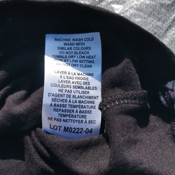 NICOLE MILLER SMALL New  floral t shirt tee shirt  short sleeves NWT Scoop Neck - Picture 14 of 15